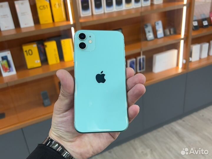 iPhone 11, 64 ГБ