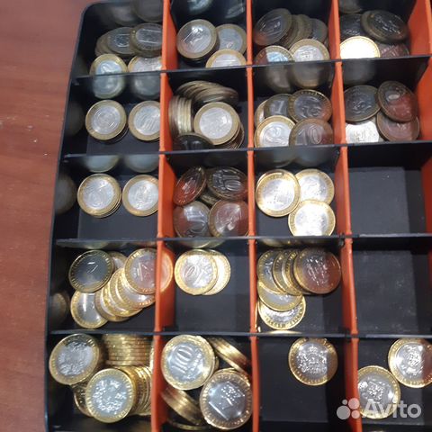 10 рублей юбилейные биметалл