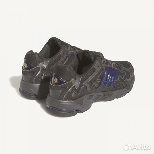 Кроссовки чёрные Adidas Response CL bad bunny