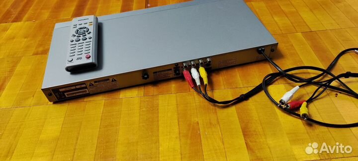 DVD плеер samsung P350K