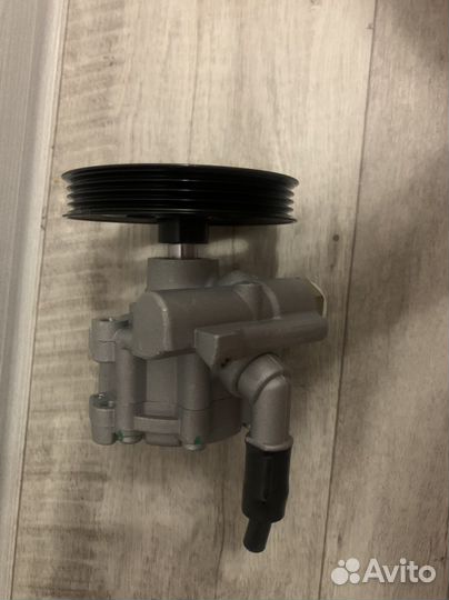 Насос гура Renault Logan 2, Sandero