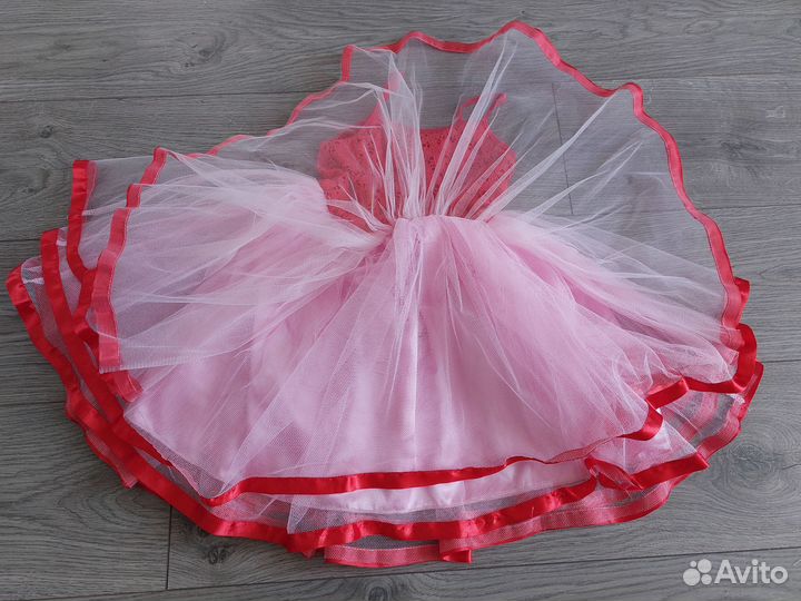 Платье для девочки 104 110