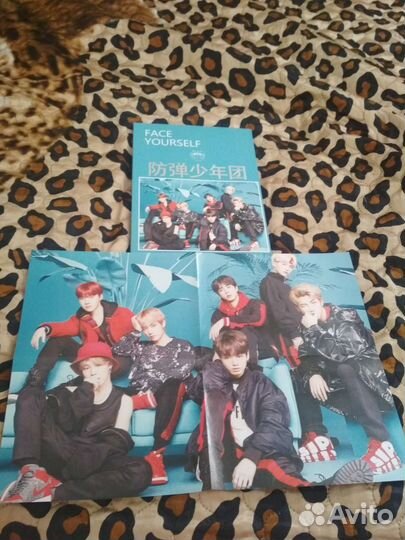 Книги бтс и артбуки с плакатами