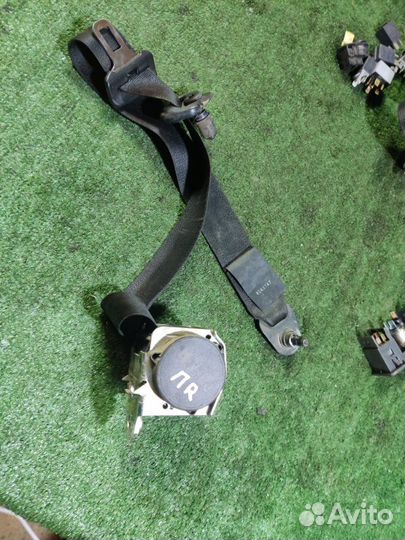 Ремень безопасности передний правый Opel Combo