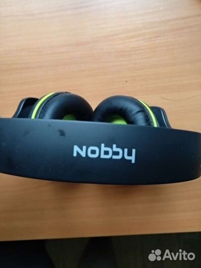 Беспроводные наушники nobby