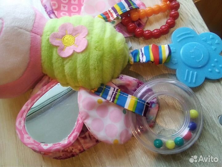 Игрушка подвеска на коляску