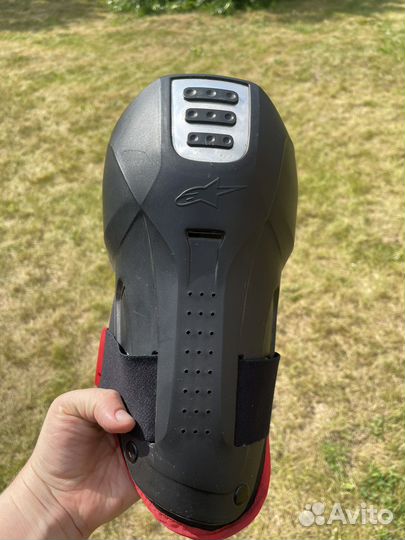 Мотонаколенники шарнирные Alpinestars Bionic