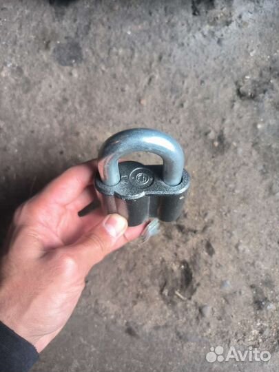 Замок гаражный навесной