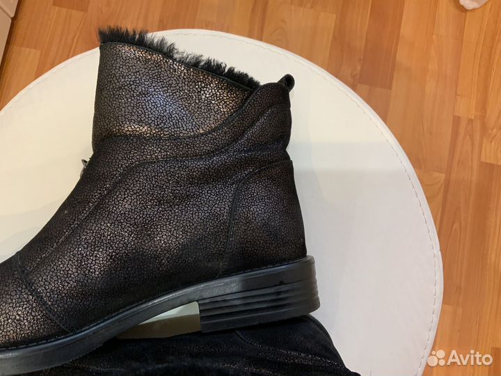 Ботинки женские
