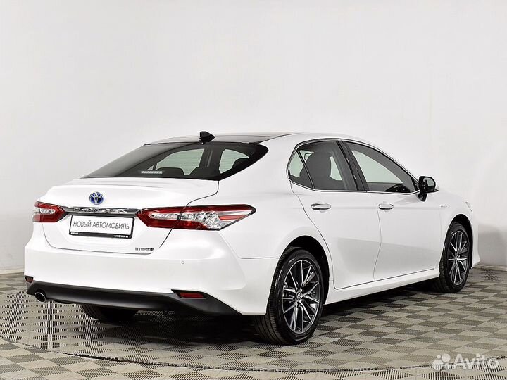 Toyota Camry 2.5 CVT, 2022