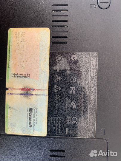 Нетбук Asus Eee PC 1005P