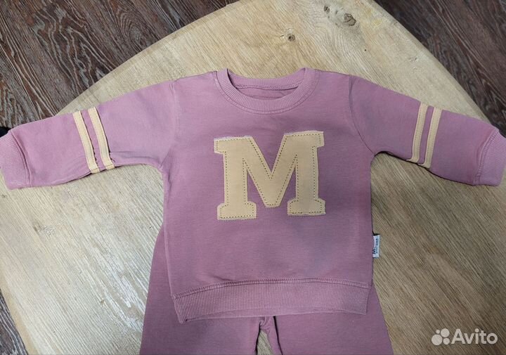 Спортивный костюм для девочки