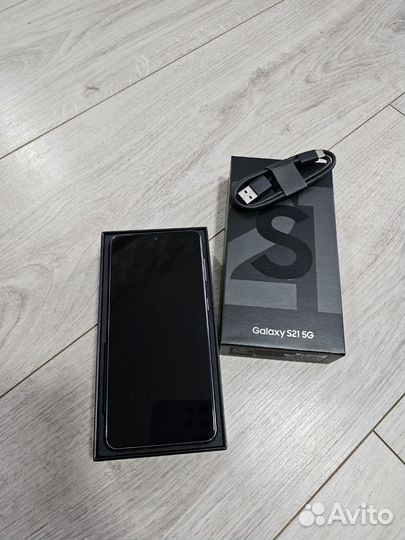 Samsung Galaxy S21 5G, 8/128 ГБ