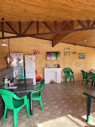 Дом 241 м² на участке 4 сот.