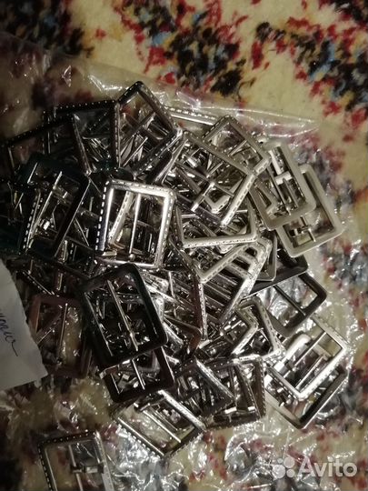 Фурнитура бляшки новые для одежды