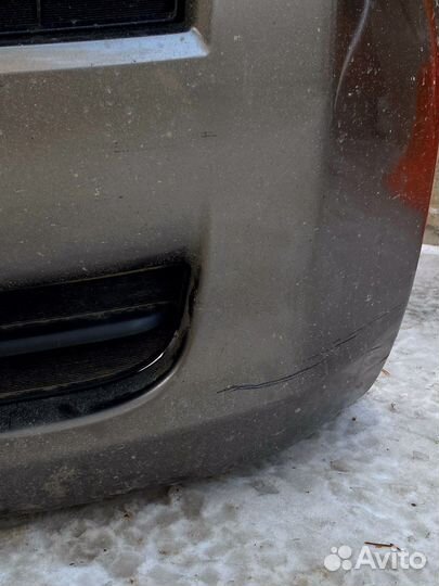 Передний бампер Toyota Ractis 2005-2010г - 1G2