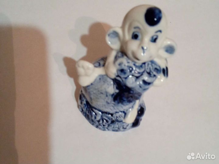 Статуэтка обезьянка гжель