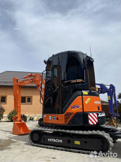 Мини-экскаватор