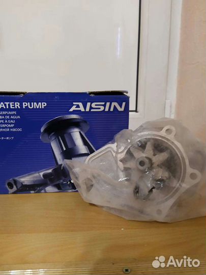 Помпа охлаждающей жидкости Aisin WPT-129