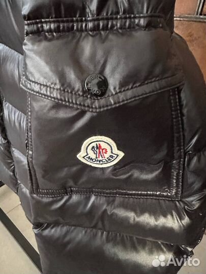 Пуховик Moncler Maya jacket