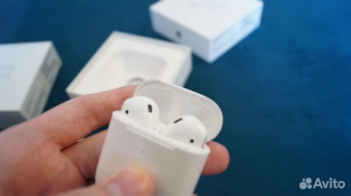 Airpods 2
