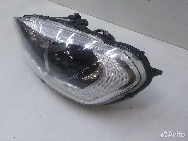 Б/У Б/У Фара левая Volvo XC60 2008- 31698808 volvo