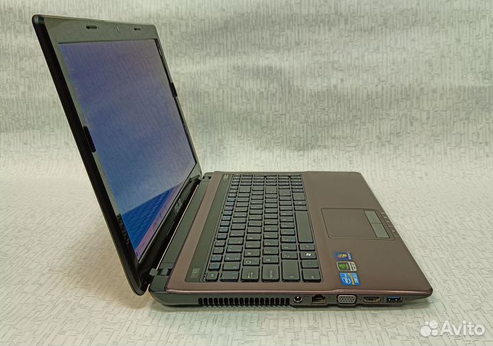 Ноутбук Asus i3-2310M, GT540M