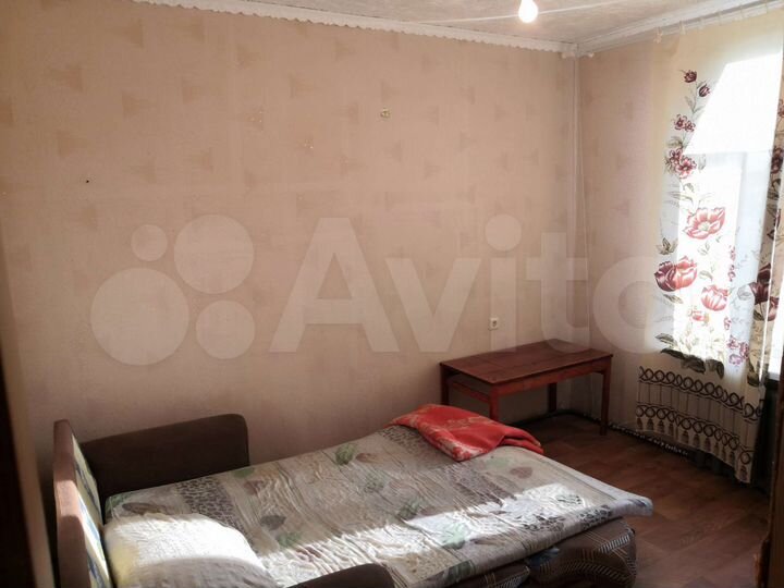 Комната 20 м² в 3-к., 2/2 эт.