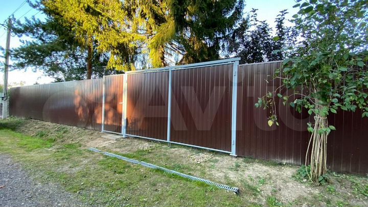 Дом 250 м² на участке 8,4 сот.