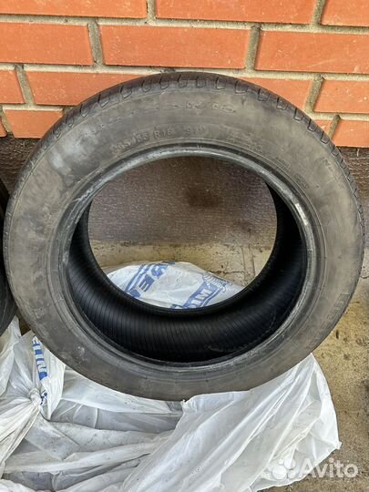 Pirelli Cinturato P7 205/55 R16