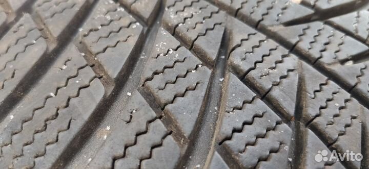 Bridgestone Blizzak LM-001 185/55 R15 82H