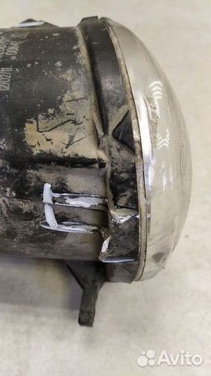 Фара противотуманная левая