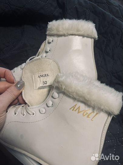 Коньки фигурные 32 размер