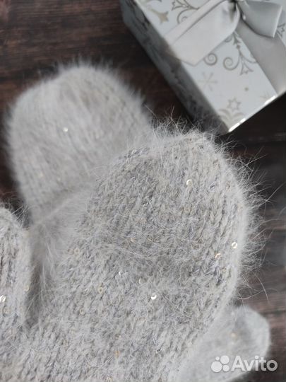 Комплект шапка и варежки ангора с пайетками