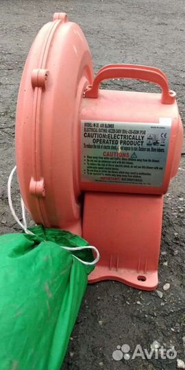 Новогодняя надувная ёлка