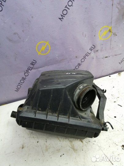 Корпус воздушного фильтра Opel Corsa C Z12XE