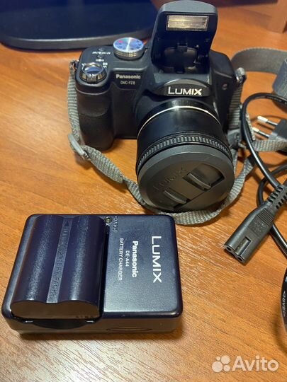 Цифровой фотоаппарат Panasonic DMC-FZ8