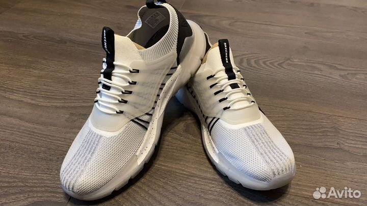 Кроссовки новые Skechers