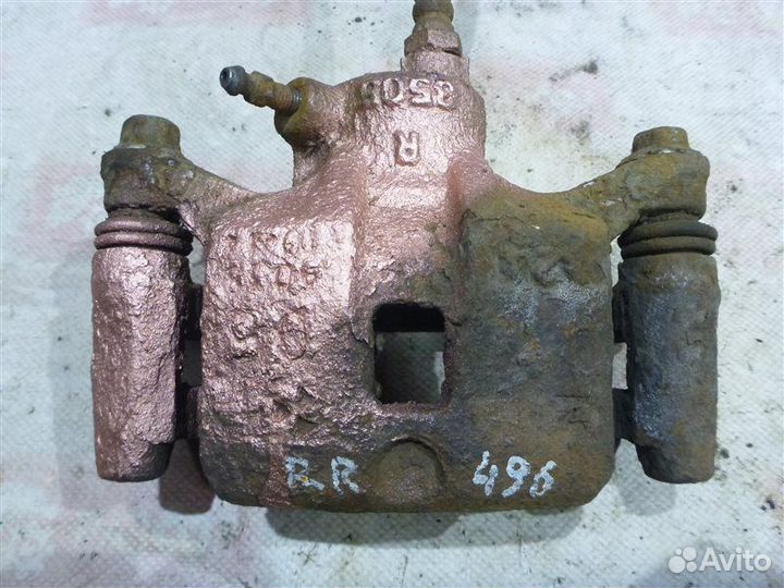 Суппорт задний правый Mitsubishi Galant E52A 1800