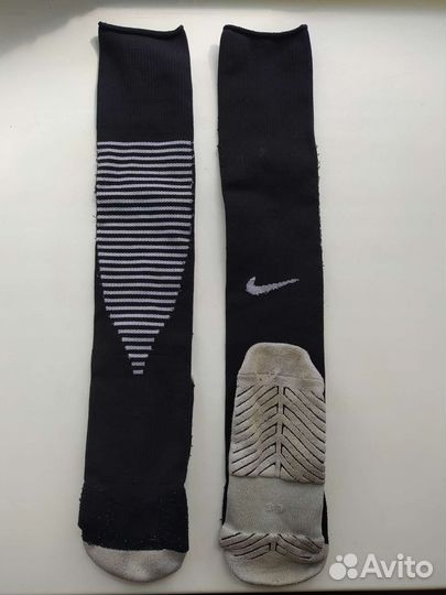 Футбольные гетры nike