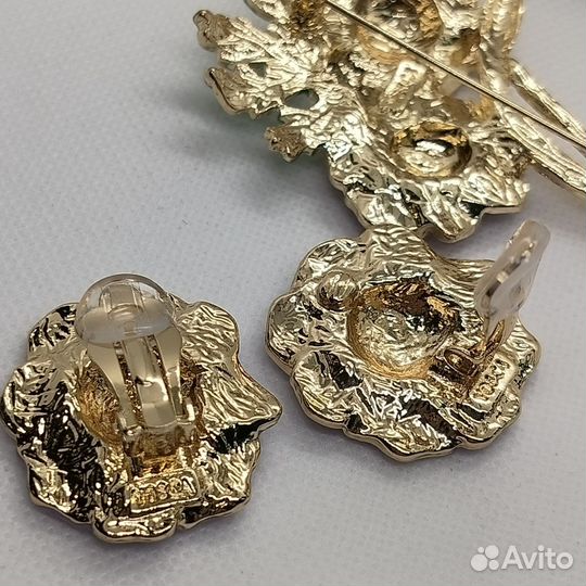 Клипсы, Брошь