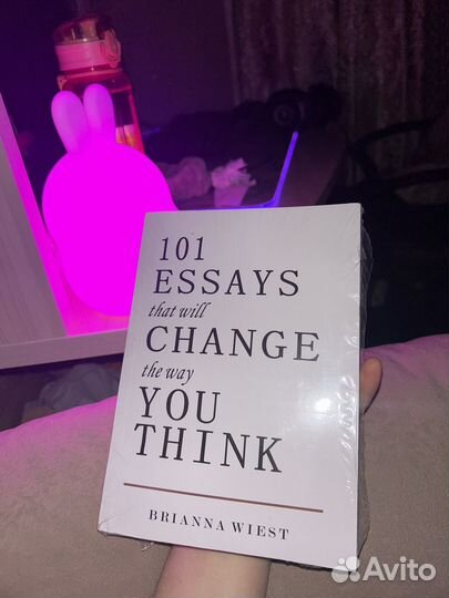 Книга на английском 101 Essays That Will Change