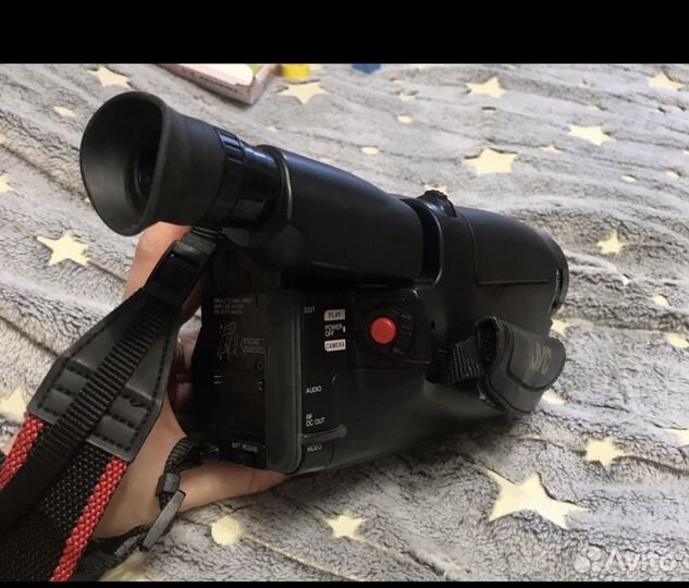 Видеокамера jvc