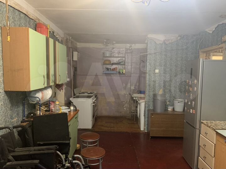 Комната 13,3 м² в 4-к., 1/5 эт.