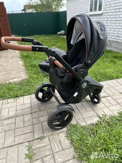 Коляска Verdi futuro 3 в 1