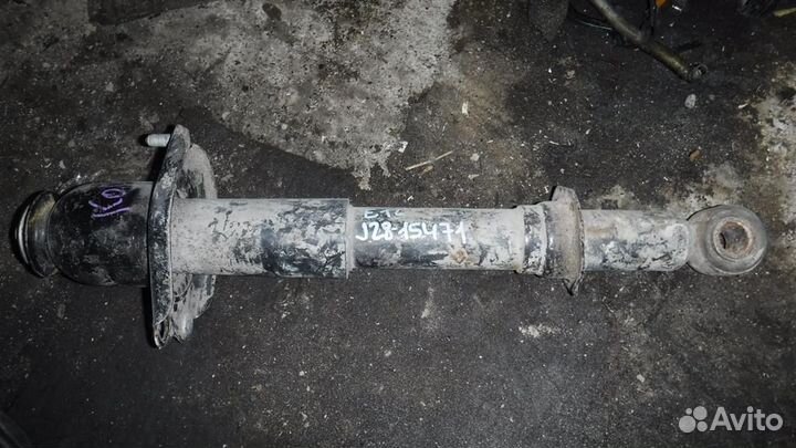 Амортизатор задний Toyota Corolla (E120) 2000-2007