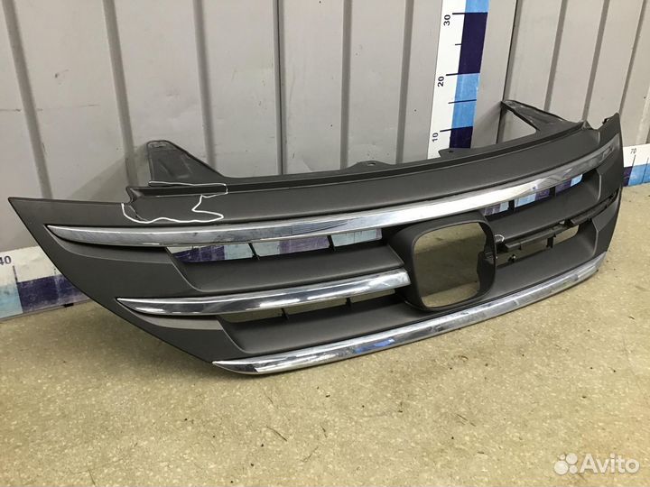 Решетка радиатора Honda CR-V 2012-2017