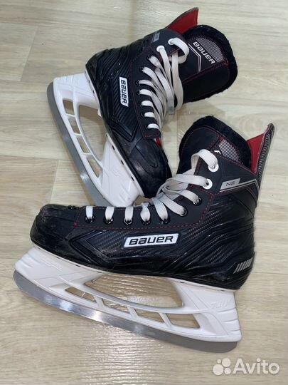 Хоккейные коньки bauer