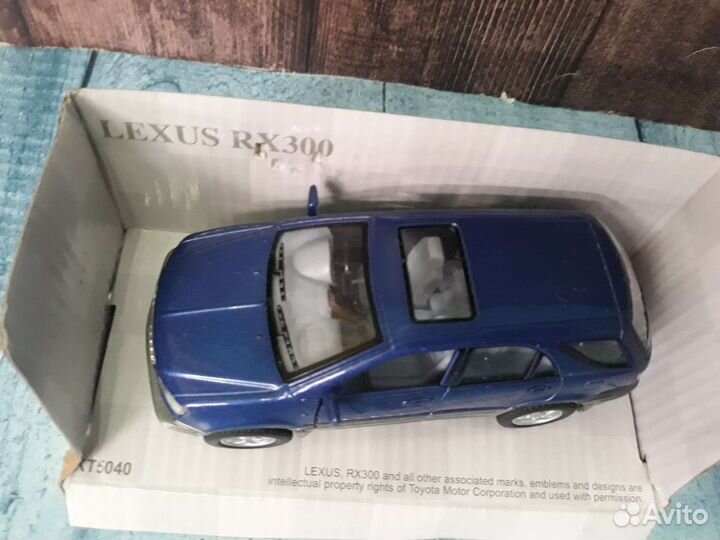 Машинки Kinsmart