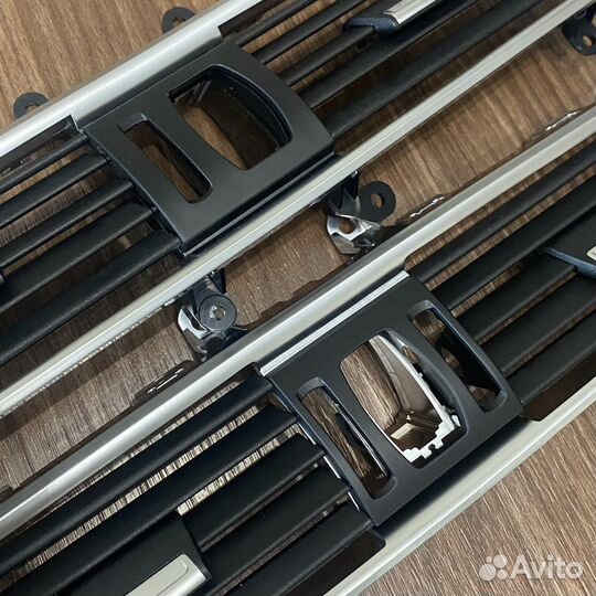 Дефлектор центральный для BMW F07